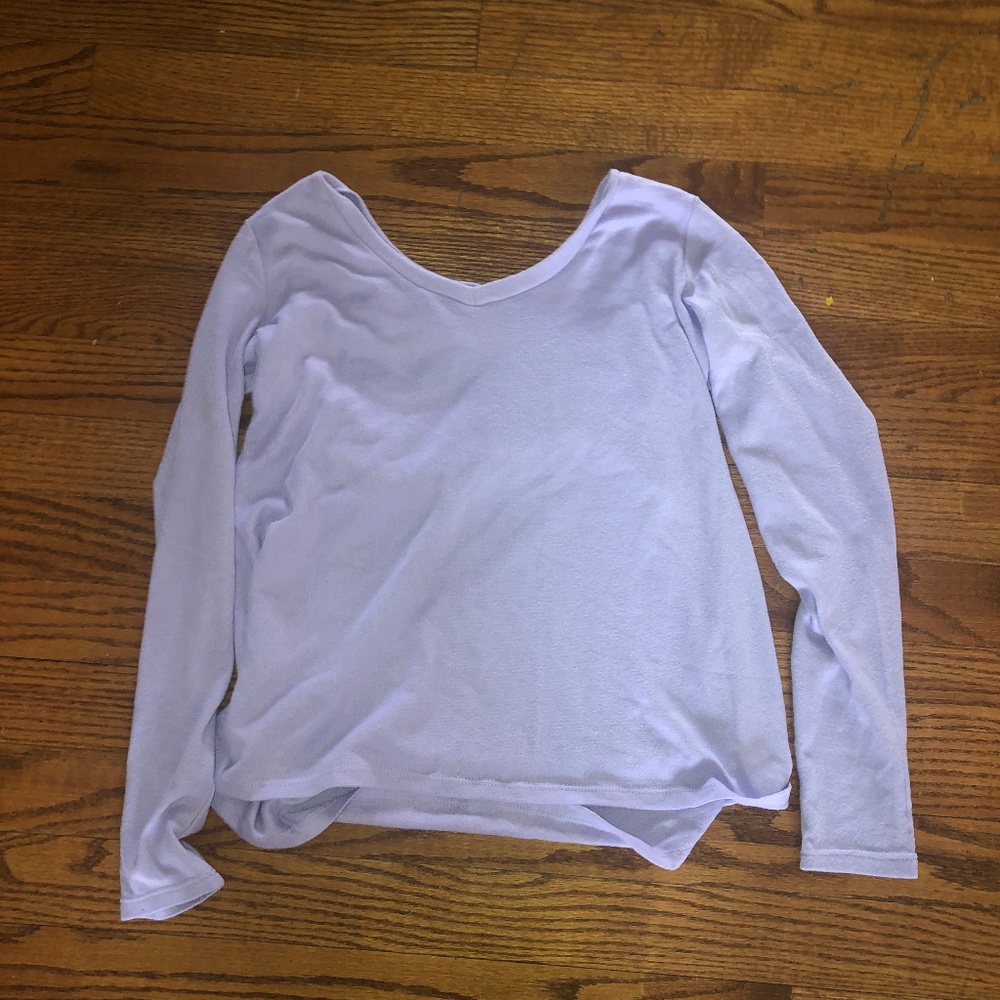 BUNDLE 2 FOR 1 DEAL ON PURPLE SWEATERS! SIZE SMALL